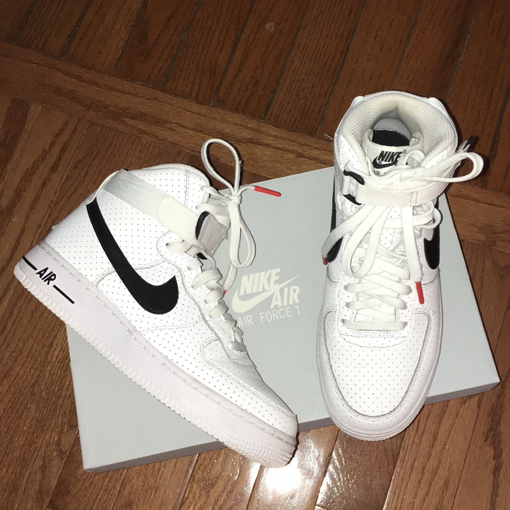 Big Girls Nike Air Force 1 High Top 🏀 sneakers
